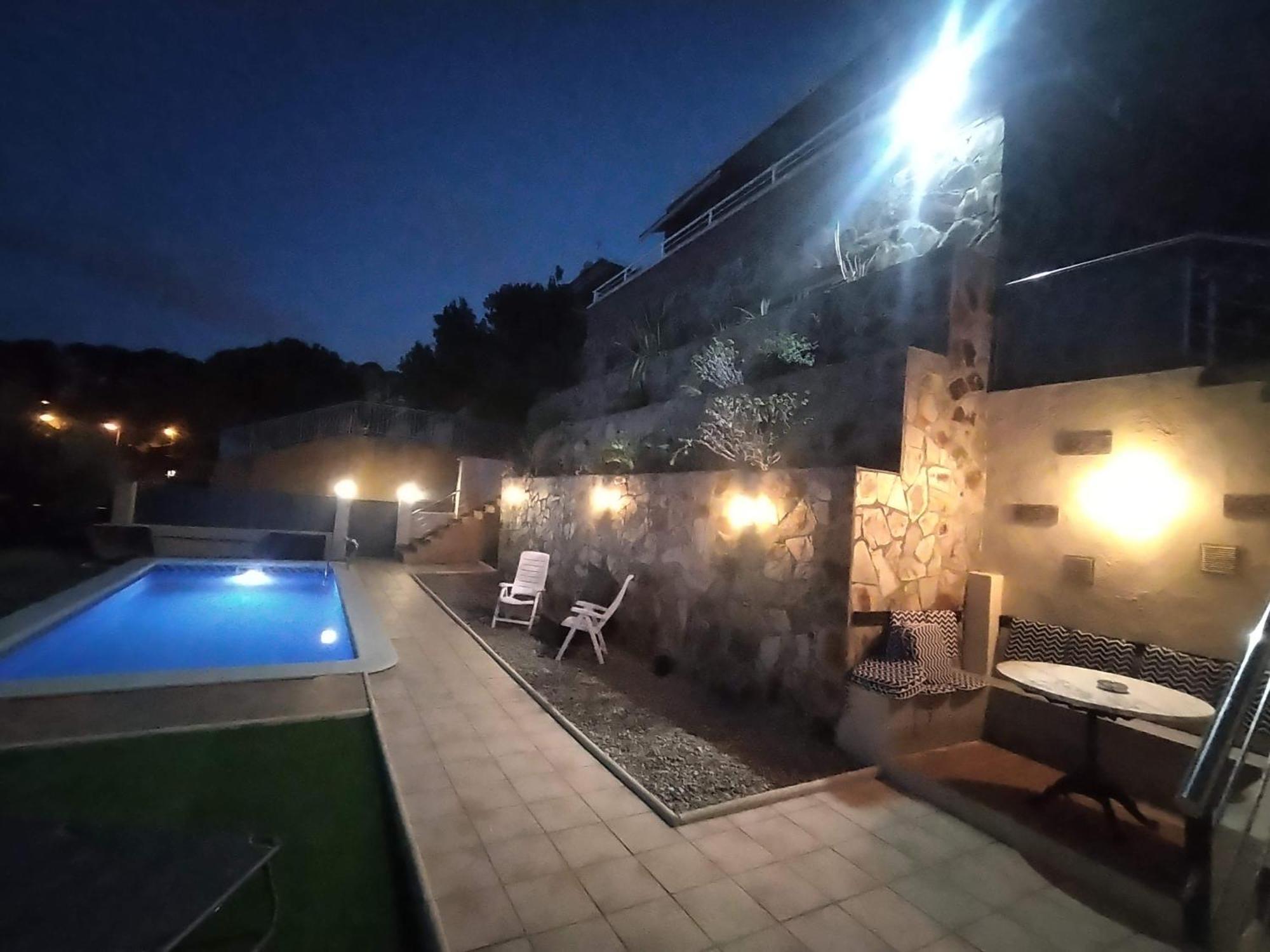 Villa Flamante Tarragona Buitenkant foto